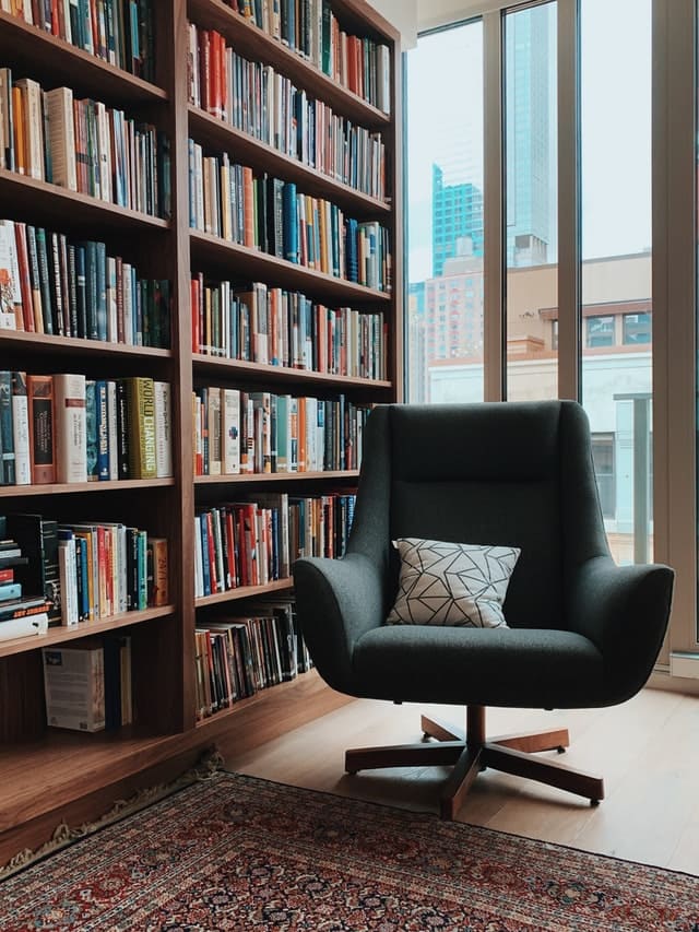 Kindle Unlimited library chair